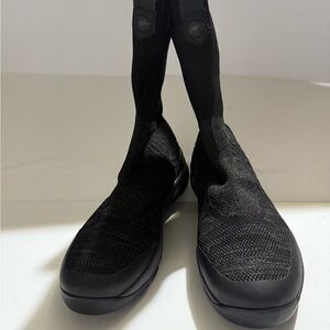 Mammut Falera high women’s boots black size 9.5